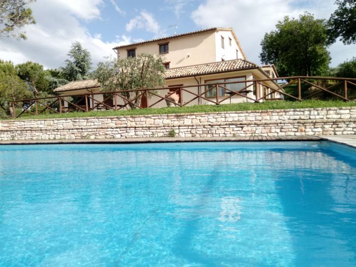 AGRITURISM IL RUSTICO: Sleep in Arcevia in the Province of Ancona